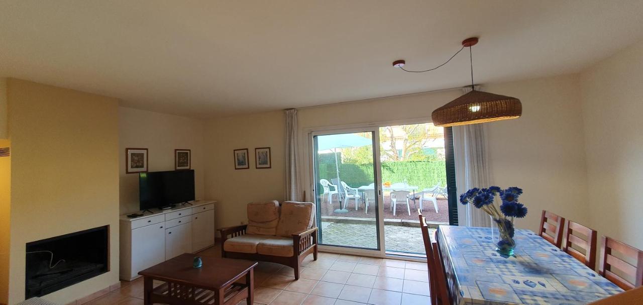 Casa Mas Pinell 93 Villa ตอร์โรเอยา เด มอนต์กรี ภายนอก รูปภาพ